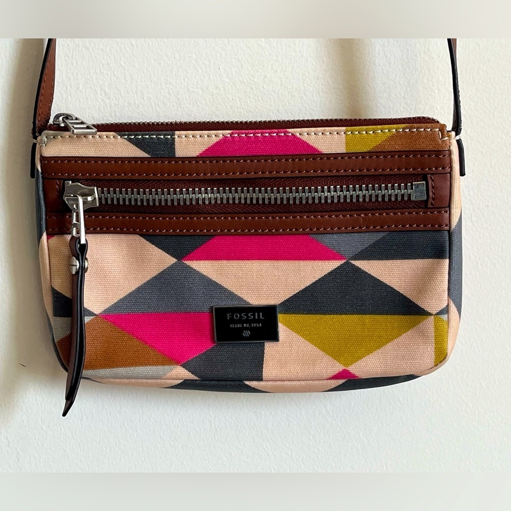 Fossil Issue 1954 Crossbody Bag Purse PVC Coated Geometrical colorful Design